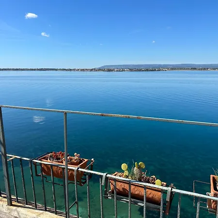 アパート Casalfeo By Ortigiaapartments *