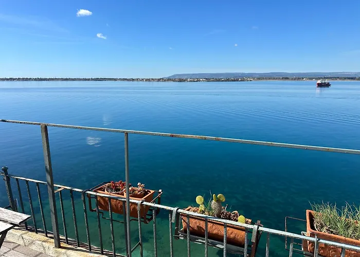 アパート Casalfeo By Ortigiaapartments *